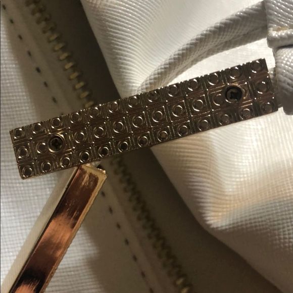 White adjustable backpack - Picture 10 of 10